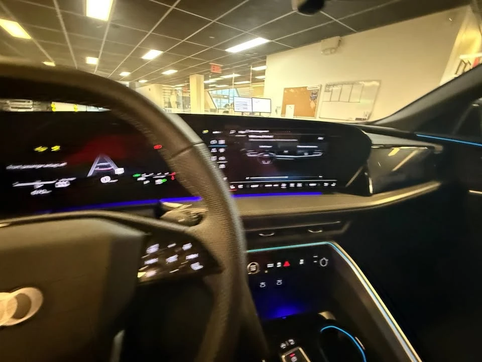 2025 Audi FY Q5 - Image 6 of 17