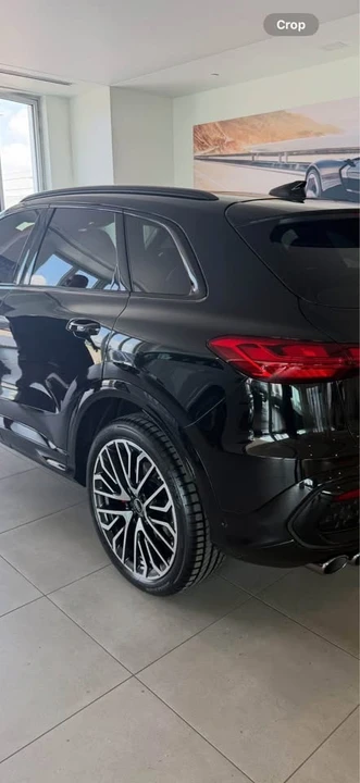 2025 Audi FY SQ5 - Image 2 of 3