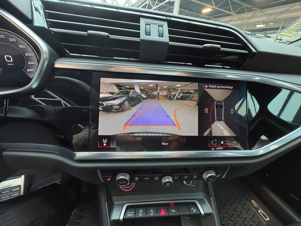 2025 Audi F3 Q3 - Image 4 of 9