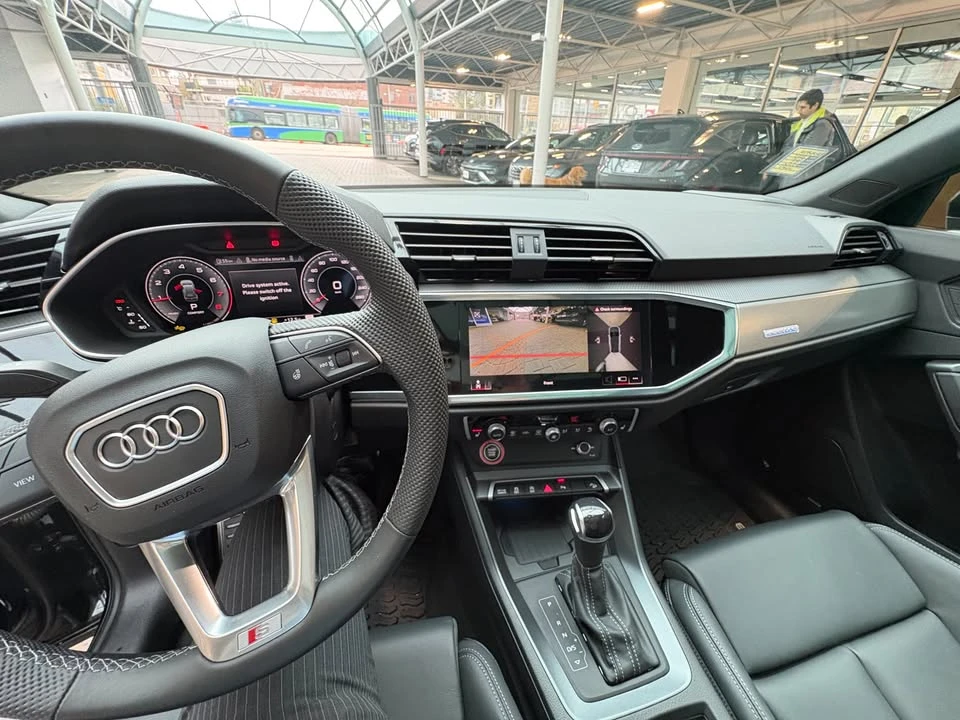 2025 Audi F3 Q3 - Image 3 of 9