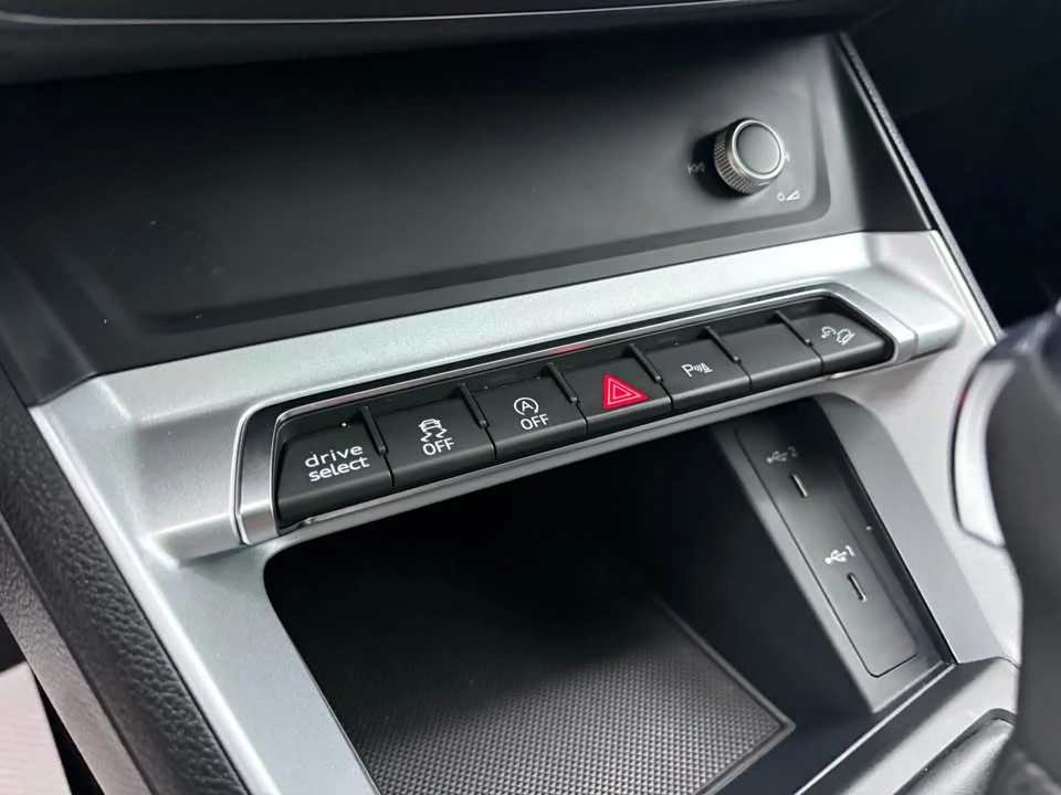 2025 Audi F3 Q3 - Image 11 of 18