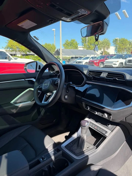 2025 Audi F3 Q3 - Image 6 of 12