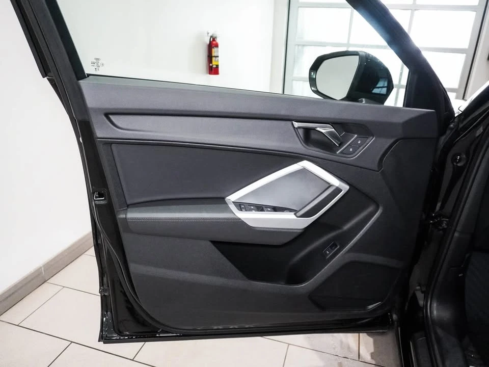 2025 Audi F3 Q3 - Image 8 of 10
