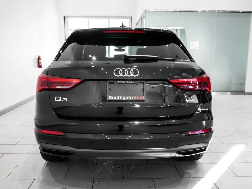 2025 Audi F3 Q3 - Image 3 of 10