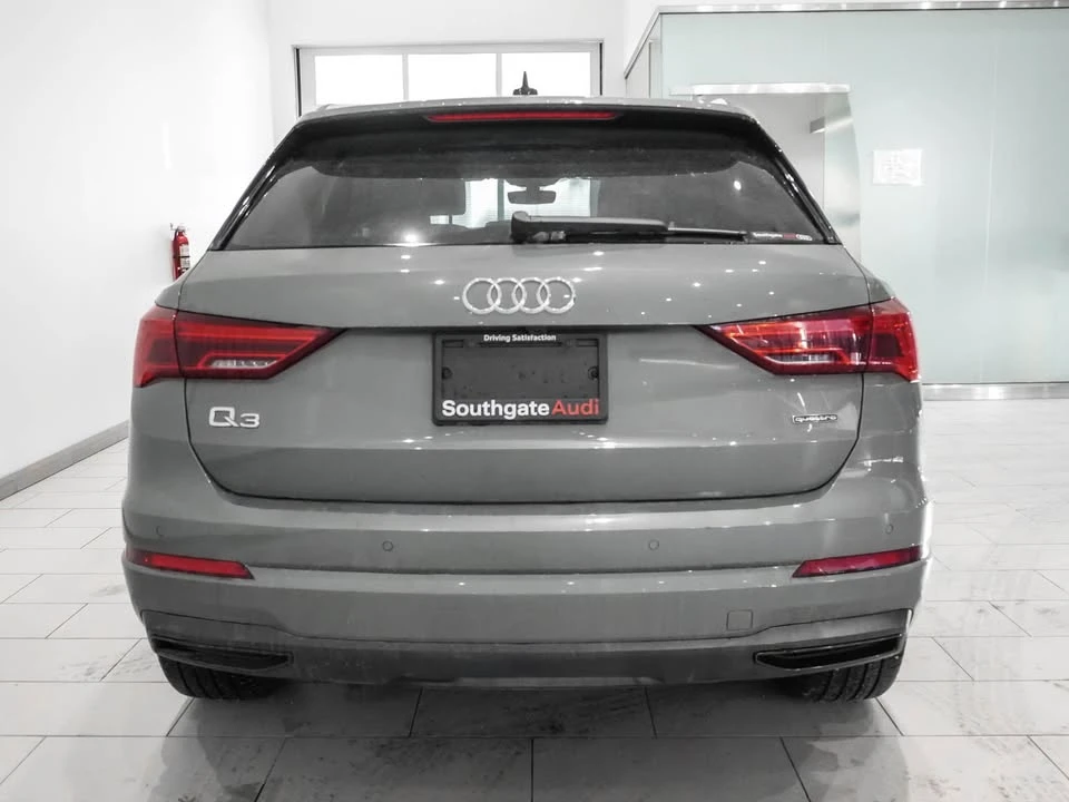 2025 Audi F3 Q3 - Image 3 of 9