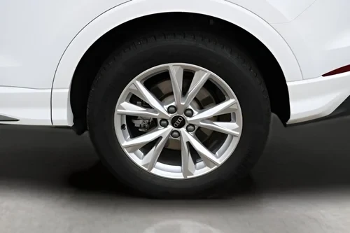2025 Audi F3 Q3 - Image 9 of 19