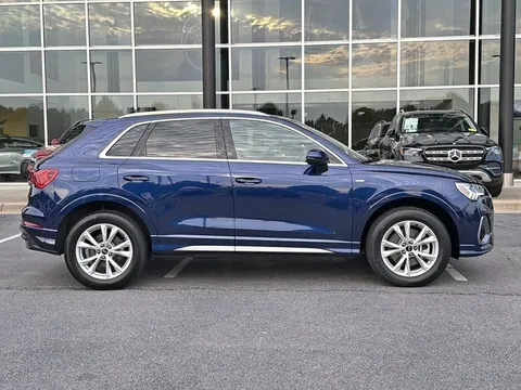 2025 Audi Q3 Premium