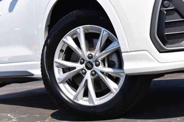 2025 Audi F3 Q3 - Image 2 of 20