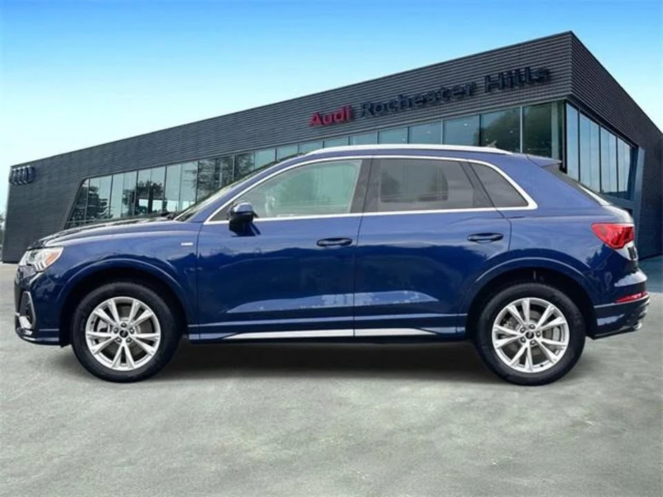2025 Audi F3 Q3 - Image 2 of 9