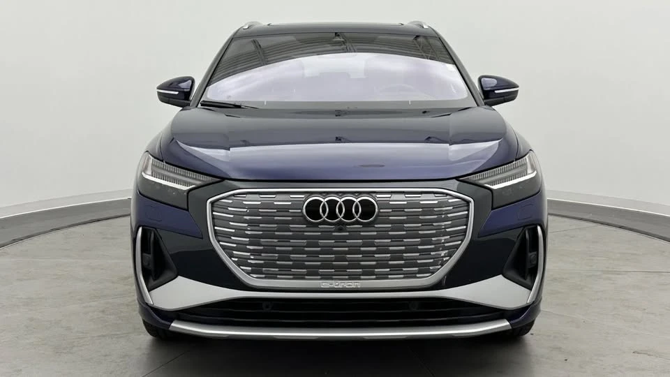 2025 Audi Q4 e-tron - Image 2 of 20