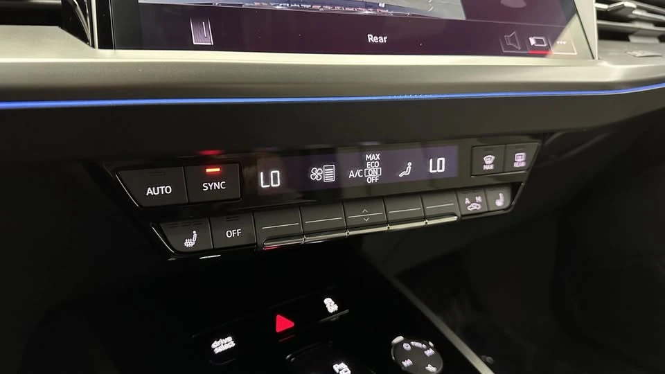 2025 Audi Q4 e-tron - Image 12 of 20
