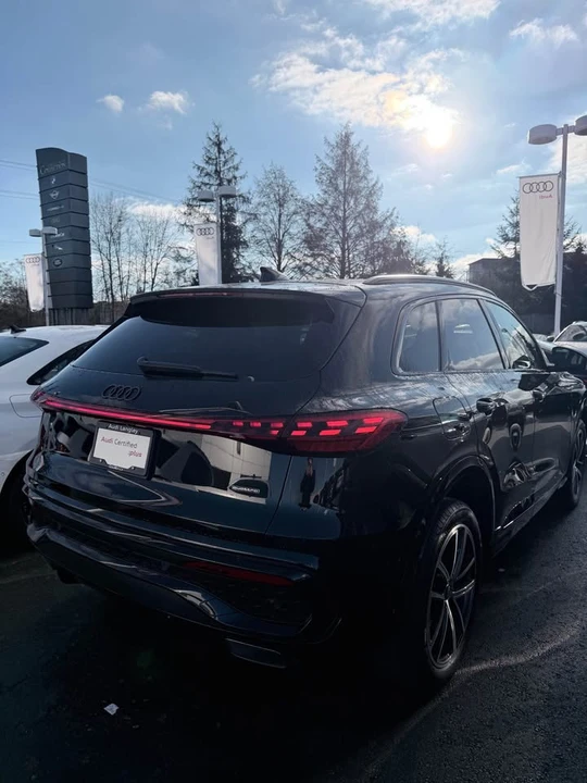 2025 Audi FY Q5 - Image 3 of 9
