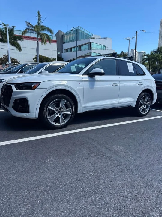 2025 Audi FY Q5 - Image 2 of 4