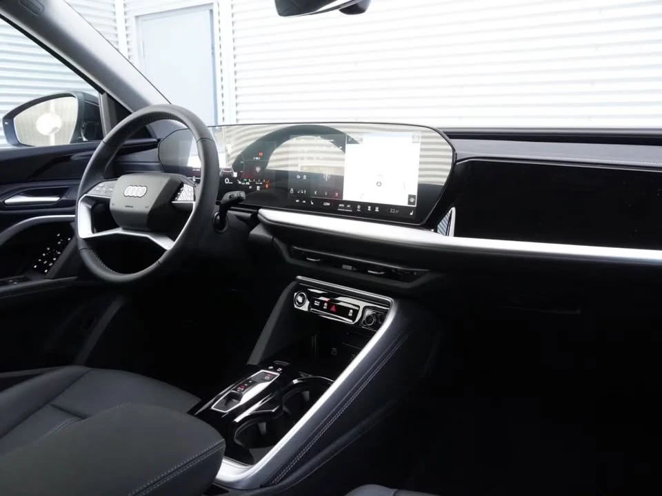 2025 Audi FY Q5 - Image 10 of 18