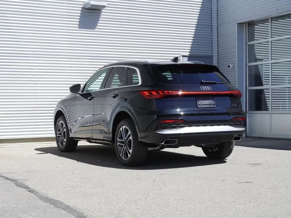 2025 Audi FY Q5 - Image 3 of 17