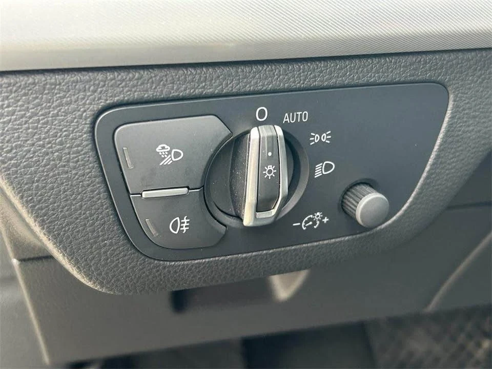 2025 Audi FY Q5 - Image 10 of 12