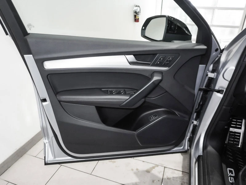 2025 Audi FY Q5 - Image 8 of 10