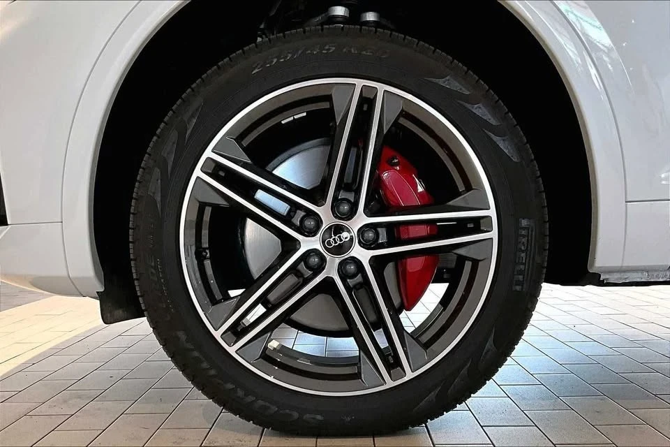 2025 Audi FY Q5 - Image 11 of 20