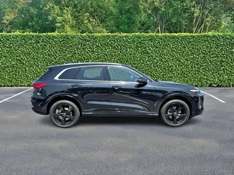 2025 Audi Q5 Premium Plus 2.0 TFSI Quattro
