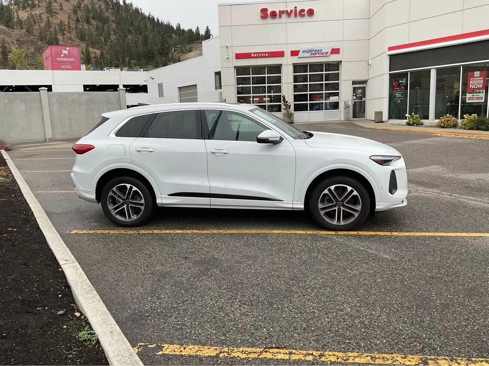 2025 Audi FY Q5 - Image 4 of 18