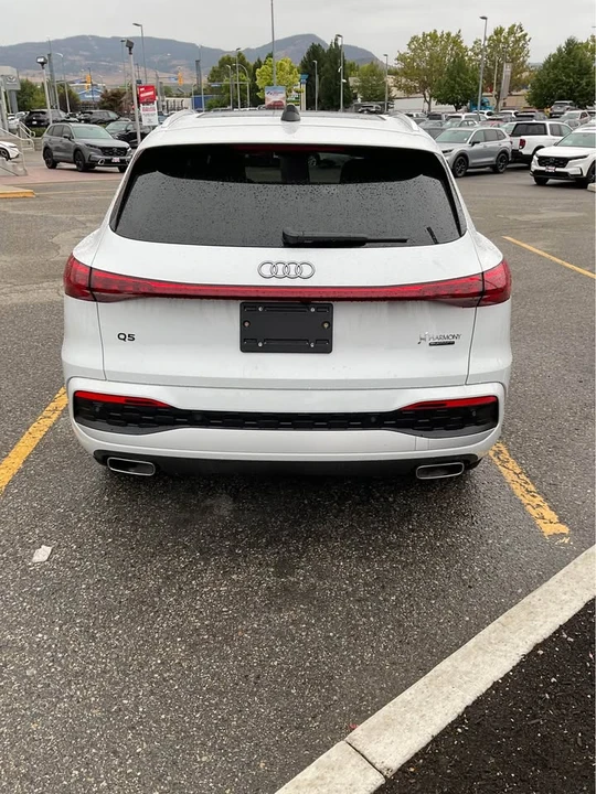 2025 Audi FY Q5 - Image 6 of 18