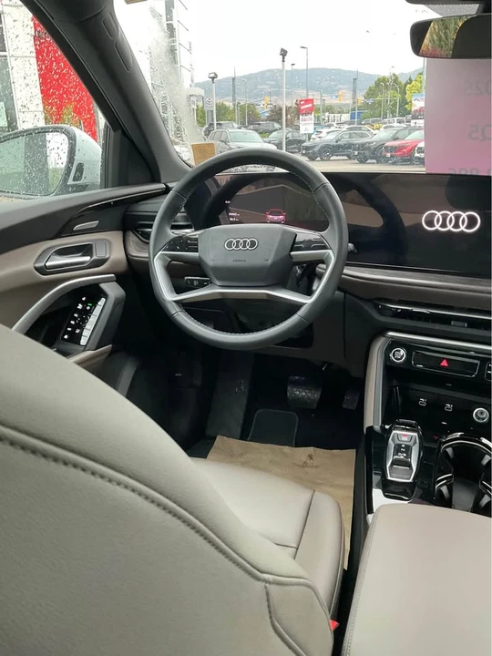 2025 Audi FY Q5 - Image 18 of 18