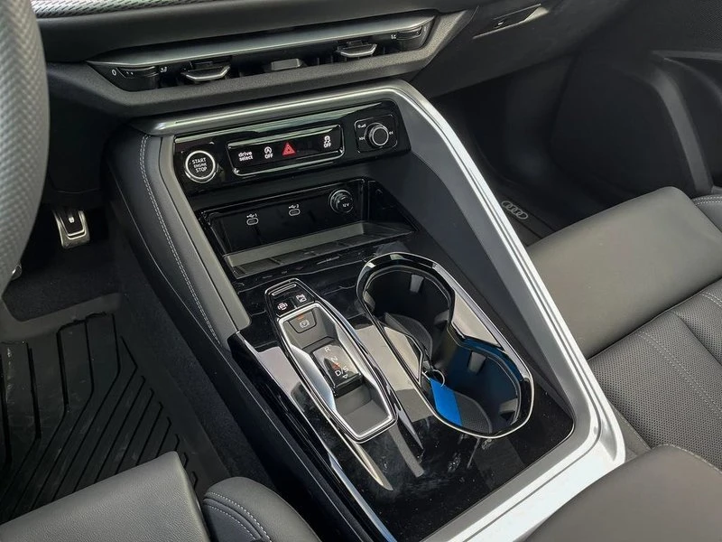 2025 Audi FY Q5 - Image 15 of 20