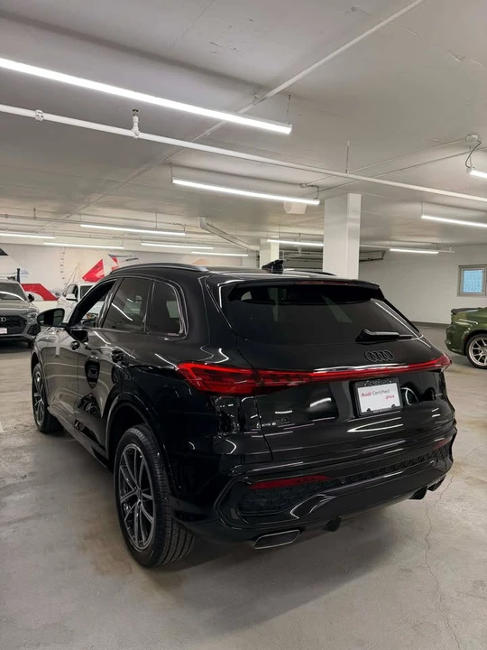 2025 Audi FY Q5 - Image 2 of 5
