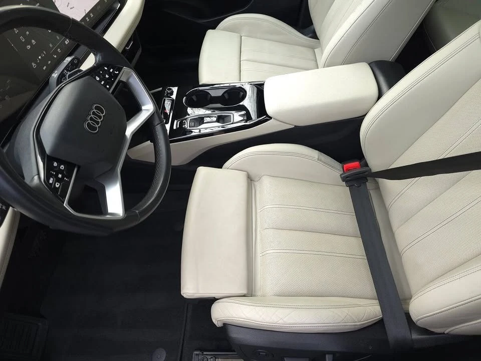 2025 Audi Q6 e-tron - Image 12 of 20