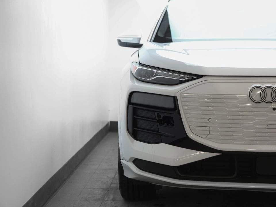 2025 Audi Q6 e-tron - Image 6 of 20