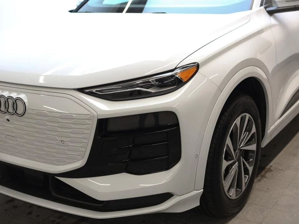 2025 Audi Q6 e-tron - Image 7 of 20