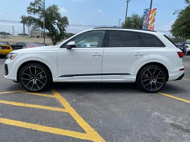 2025 Audi 4M Q7 - Image 2 of 19