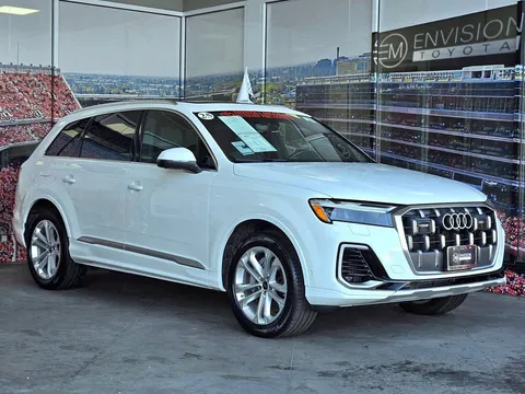 2025 Audi Q7 55 Premium Plus Quattro
