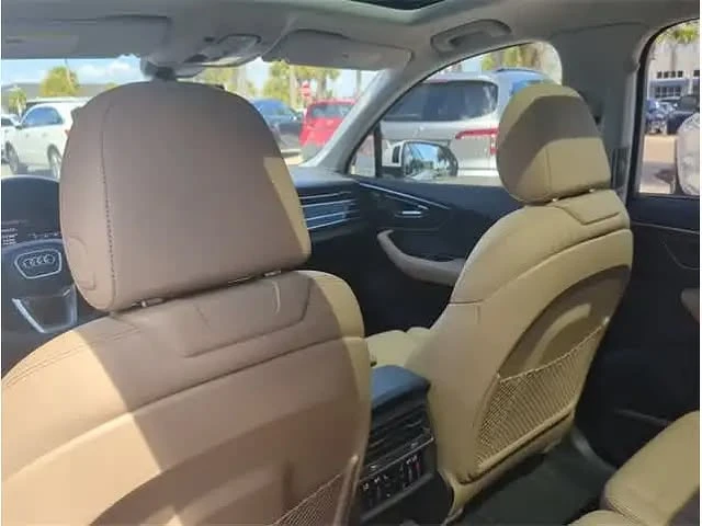 2025 Audi 4M Q7 - Image 9 of 15