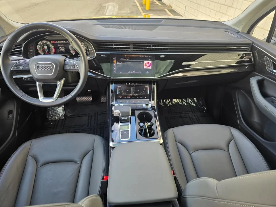 2025 Audi 4M Q7 - Image 2 of 2