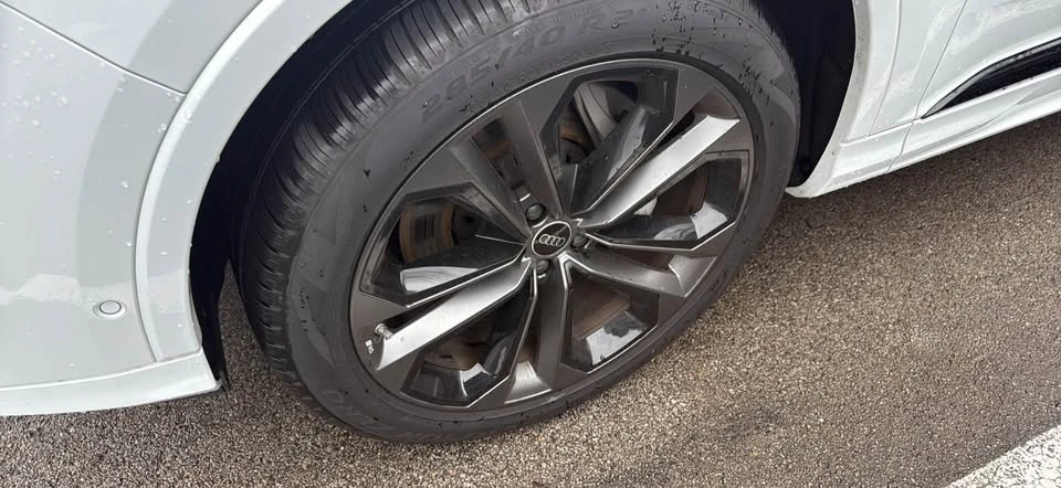 2025 Audi 4M Q7 - Image 3 of 17
