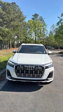2025 Audi Q7 55 TFSI Premium Plus