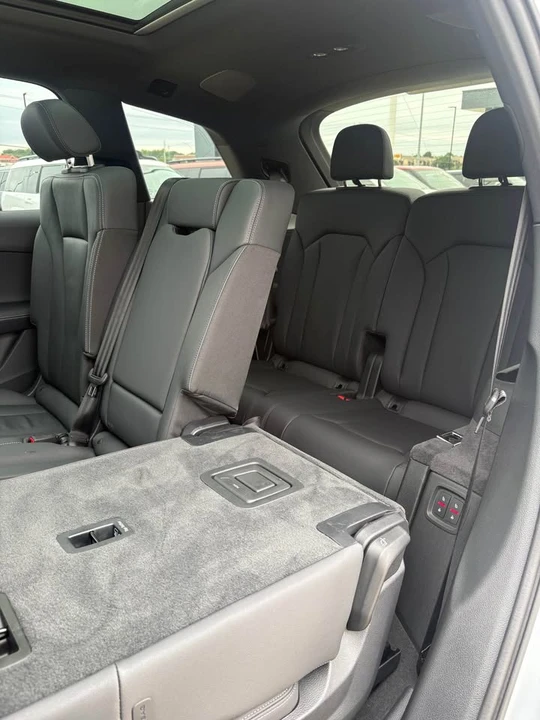 2025 Audi 4M Q7 - Image 7 of 9