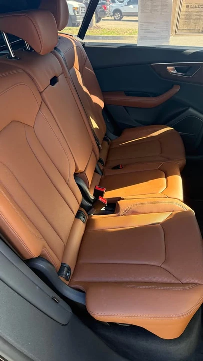 2025 Audi Q8 - Image 5 of 10