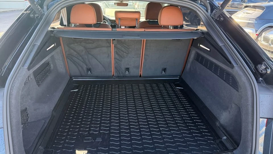 2025 Audi Q8 - Image 4 of 10