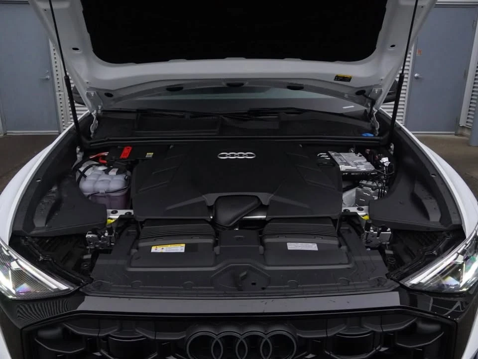 2025 Audi Q8 - Image 4 of 20