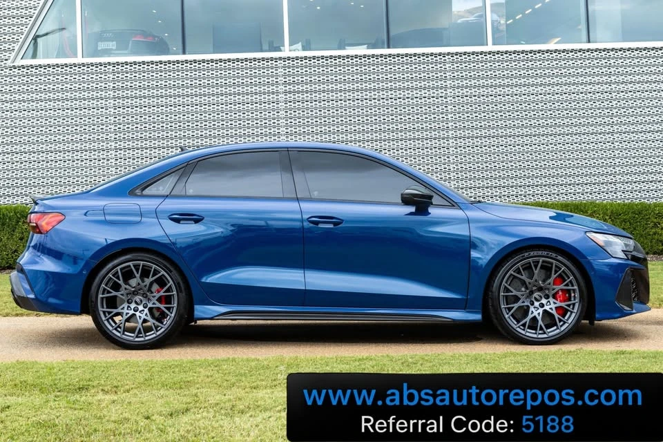2025 Audi 8Y RS3 - Image 4 of 7