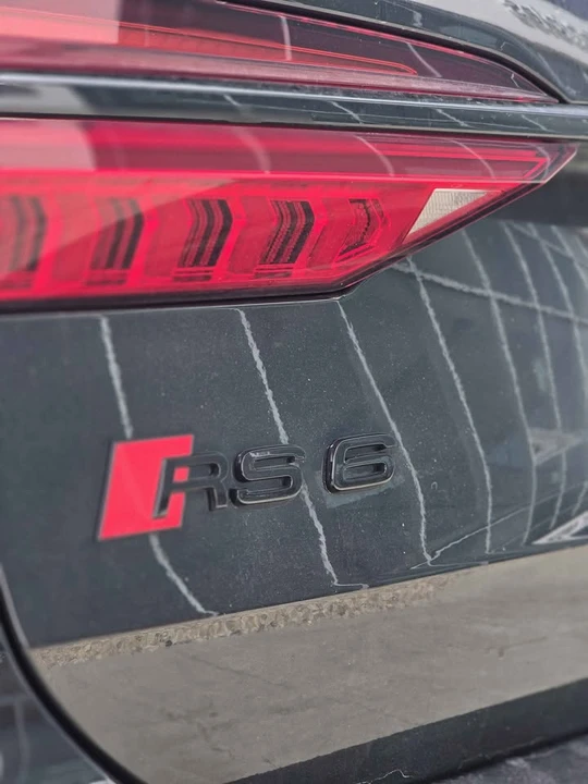 2025 Audi C8 RS6 - Image 8 of 9