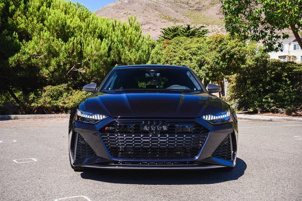 2025 Audi C8 RS6 - Image 7 of 16