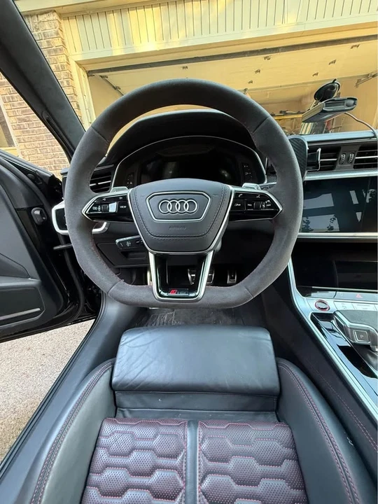 2025 Audi C8 RS6 - Image 9 of 12