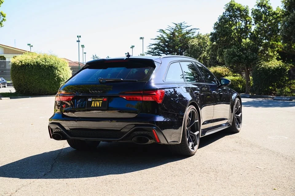 2025 Audi C8 RS6 - Image 3 of 16