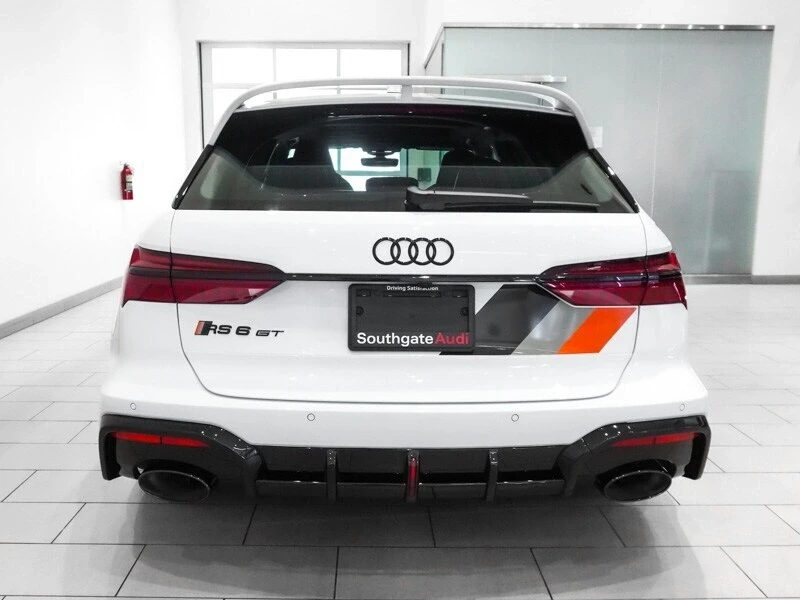 2025 Audi C8 RS6 - Image 3 of 10