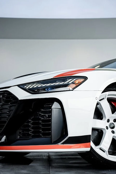 2025 Audi C8 RS6 - Image 15 of 20