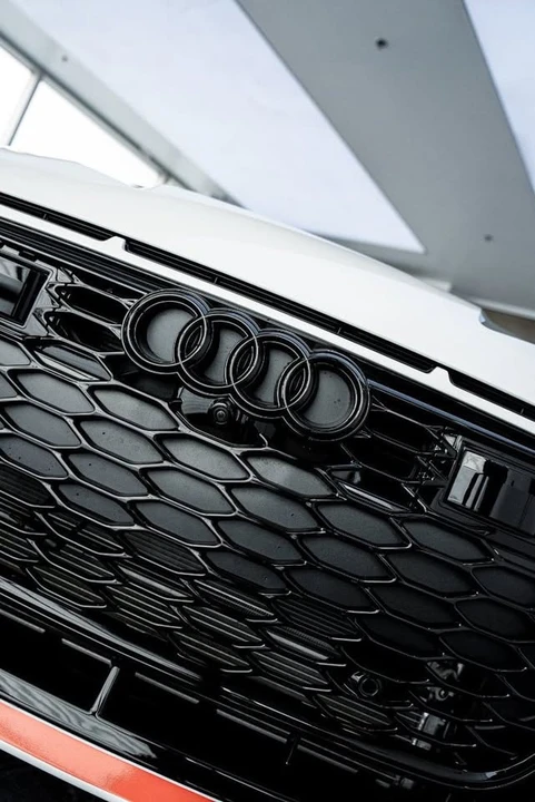 2025 Audi C8 RS6 - Image 10 of 19