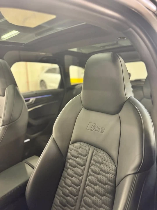 2025 Audi C8 RS6 - Image 4 of 11